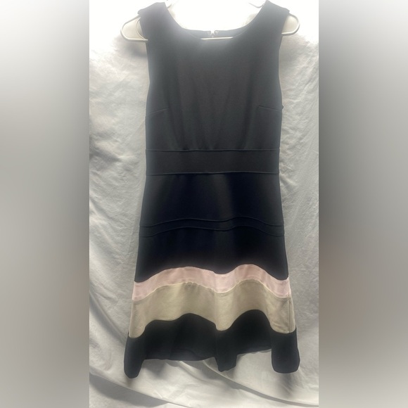 Tommy Hilfiger Scuba Fit Flare A line Dress Pink Black sz 6 - Picture 4 of 10